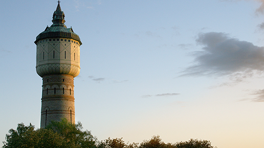 Gamla Vattentornet är ett stolt landmärke i Skara.