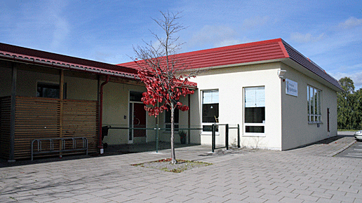 En av förskolan Björkbackens entréer